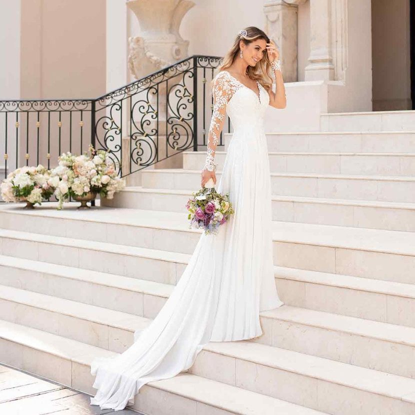 Elegant Off White Wedding Dress with Deep V Neckline and Backless Design for Evening Events Wholesale